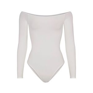 SKIMS Off The Shoulder Bodysuit XS NWOT